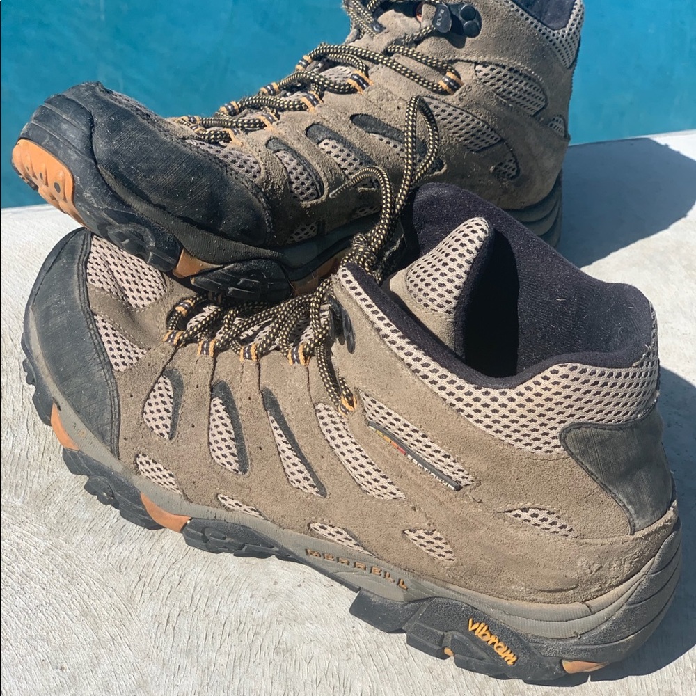 Men’s Merrell Hiking Boots